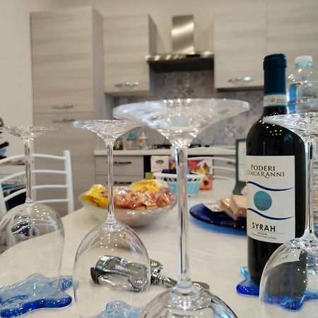 캄포펠리체 디 로첼라 Momaliar House 빌라 외부 사진