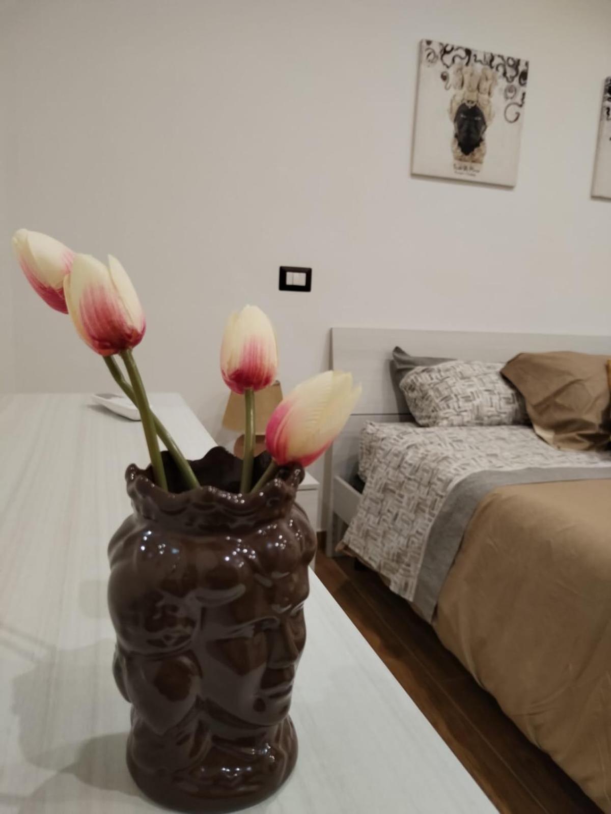 캄포펠리체 디 로첼라 Momaliar House 빌라 외부 사진